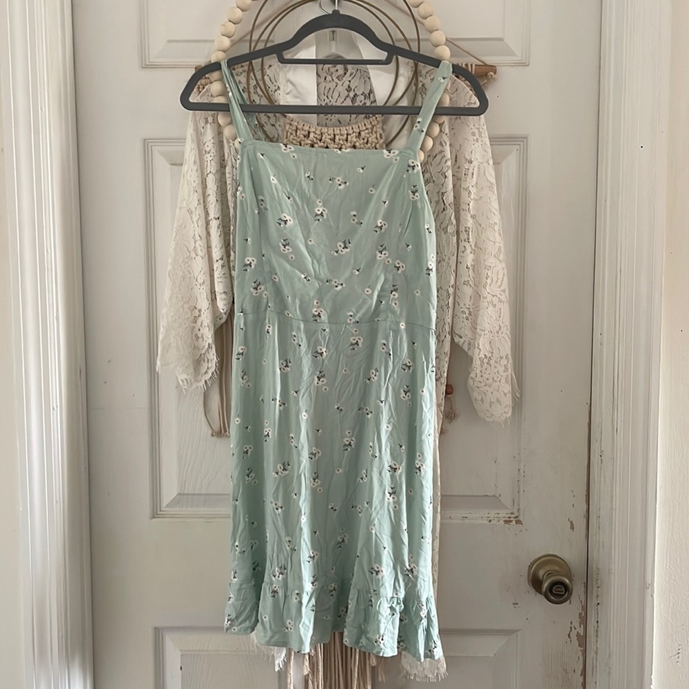 Hollister dress- M